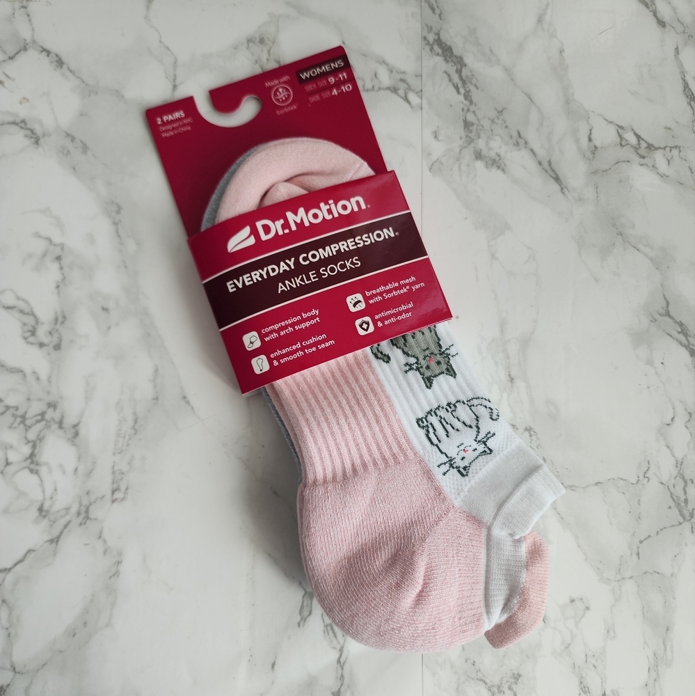 Dr Motion Compression Ankle Socks 2 PAIRS 4-10